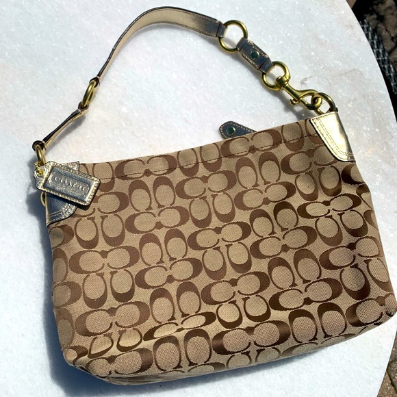 Authentic Vintage Coach Purse - Picture 2 of 4